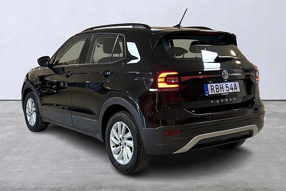 Volkswagen T-Cross 4 of 15