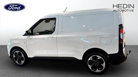 Ford E-Courier 6 of 16