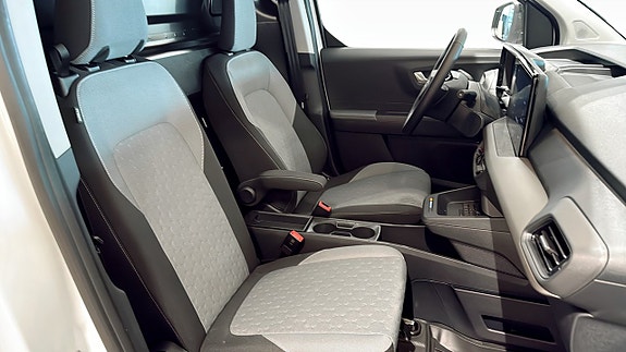 Ford E-Courier 5 of 16