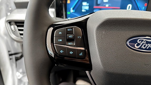 Ford E-Courier 13 of 16