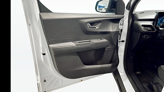 Ford E-Courier 11 of 16