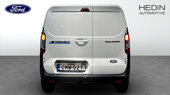 Ford E-Courier 7 of 16