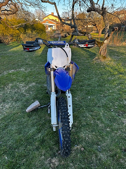 Yamaha YZ85 6 of 7