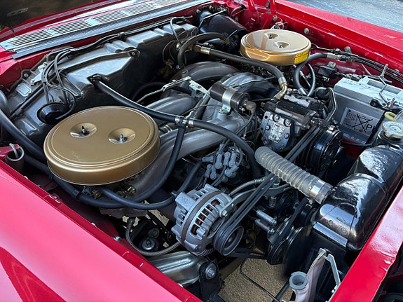 Chrysler 300 16 of 19