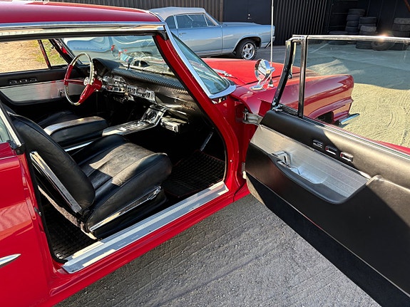 Chrysler 300 14 of 19