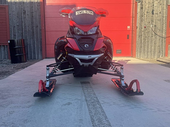 Lynx Xterrain RE 900 ACE Turbo R -2022 (118 mil)