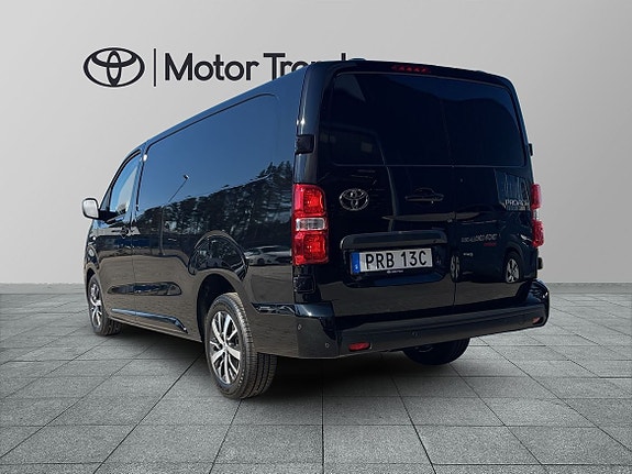 Toyota Proace 2 of 5