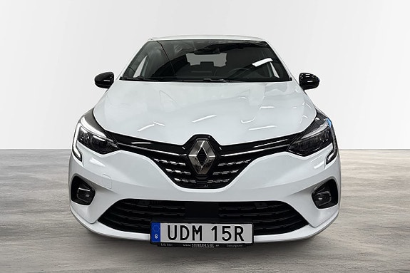 Renault Clio 2 of 5