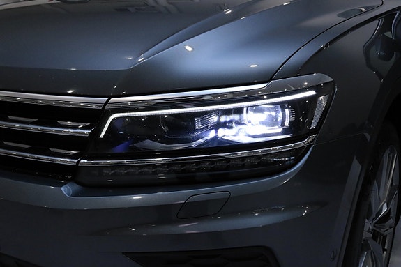 Volkswagen Tiguan Allspace 10 of 30