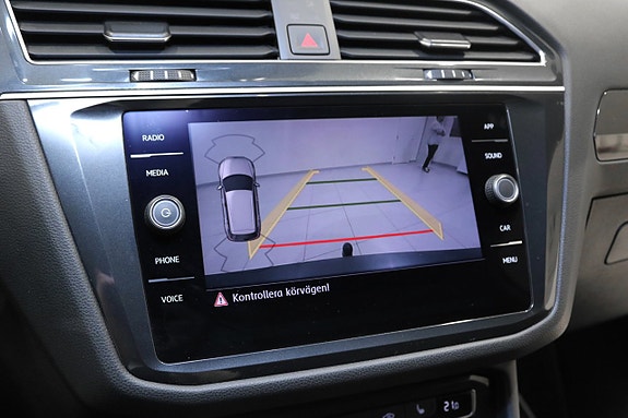 Volkswagen Tiguan Allspace 26 of 30