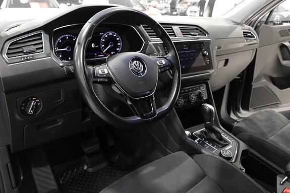 Volkswagen Tiguan Allspace 11 of 30
