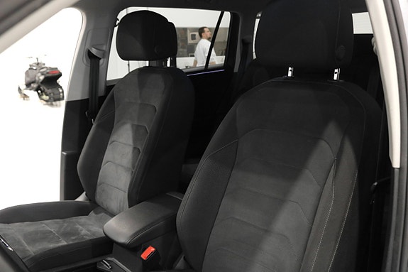 Volkswagen Tiguan Allspace 16 of 30