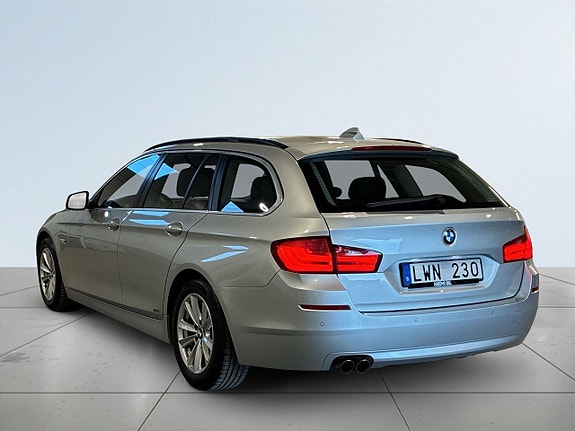 BMW 520d 4 of 5