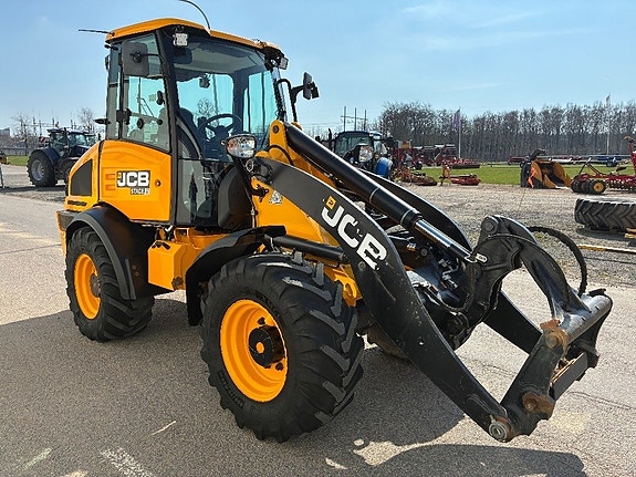 JCB 409 4 of 10