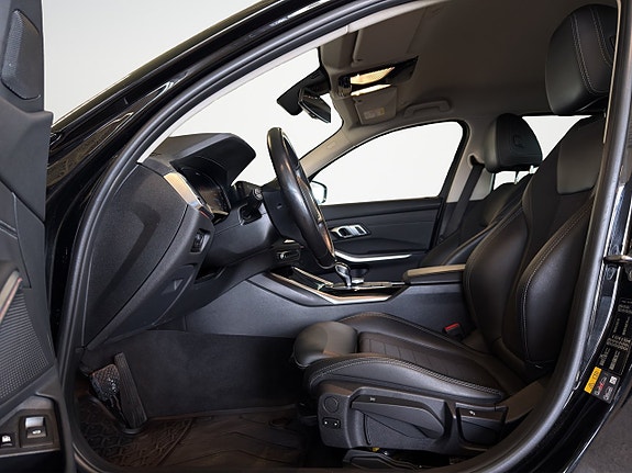 BMW 330e 9 of 21