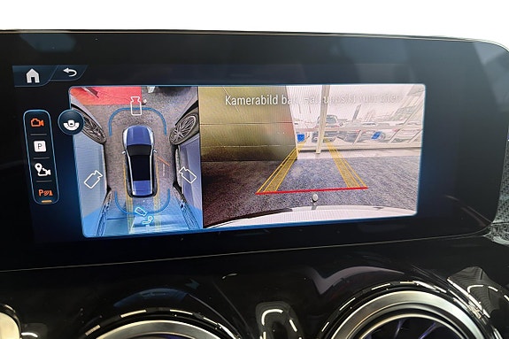 Mercedes-Benz GLB35 19 of 21