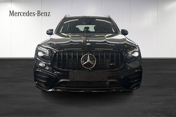 Mercedes-Benz GLB35 2 of 21