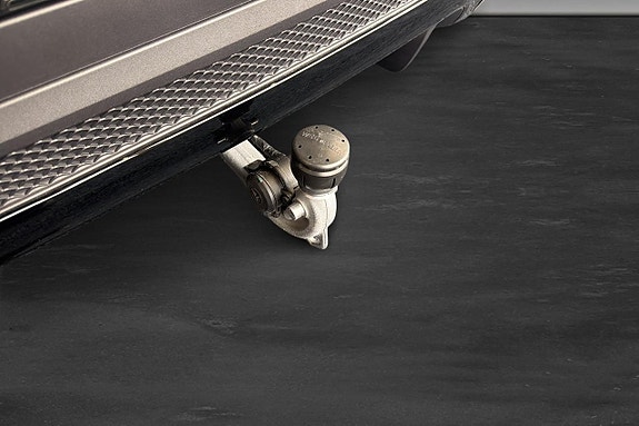 Mercedes-Benz GLB35 8 of 21