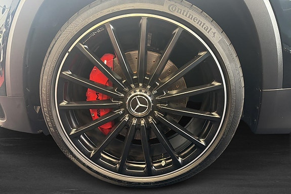 Mercedes-Benz GLB35 21 of 21