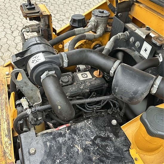 Thwaites MACH 201 - 1 ton 17 of 24
