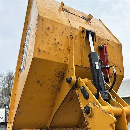 Thwaites MACH 201 - 1 ton 12 of 24