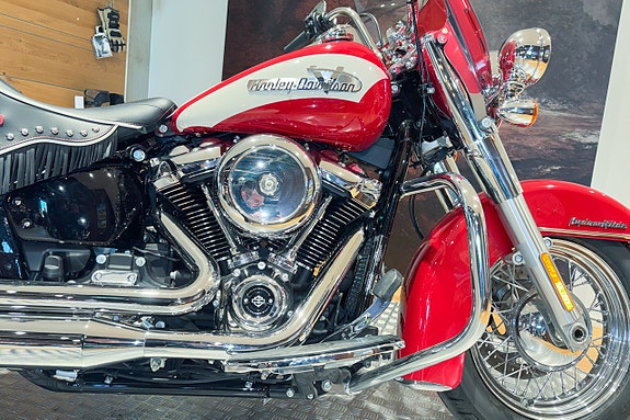 Harley-Davidson Hydra Glide Revival |75th anniversary|Limited edition Nr: 0152/1750|98 mil| 8 of 17
