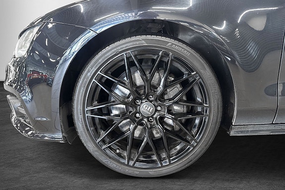 Audi A7 2 of 5