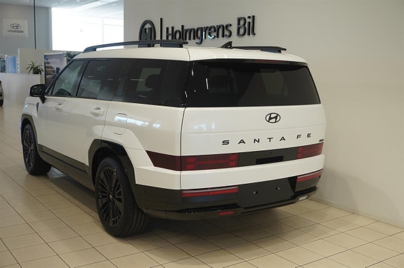 Hyundai Santa Fe 4 of 16