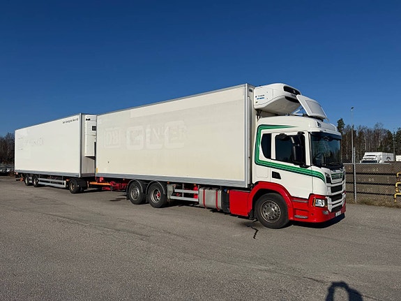 Scania P360 6x2 med släp 2 of 6