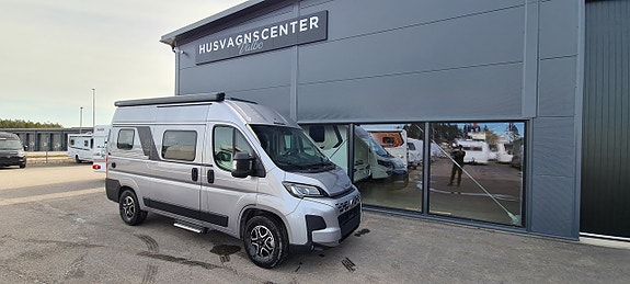 Knaus 540 MQ BoxLife Platinum "Automat +lyftsäng + adaptiv farthållare"
