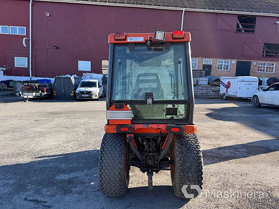 Traktor Kubota B2410 8 of 27