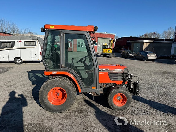 Traktor Kubota B2410 5 of 5