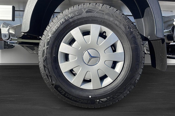Mercedes-Benz eSprinter 420 5 of 11