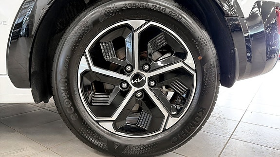 Kia Niro 8 of 26