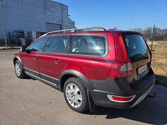 Volvo XC70 3 of 15