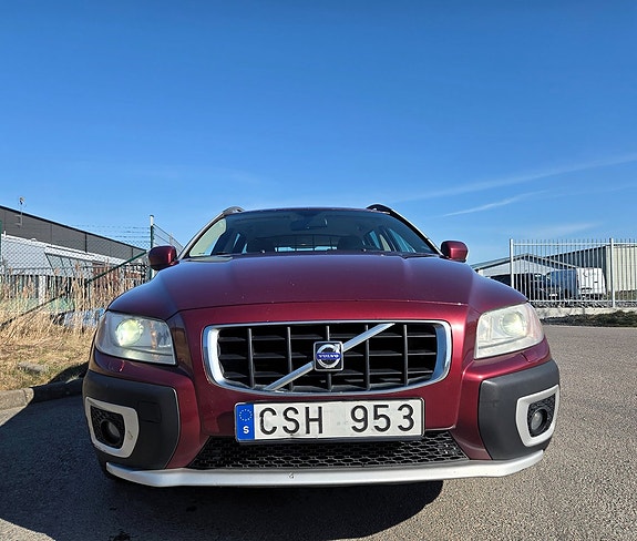 Volvo XC70 4 of 15