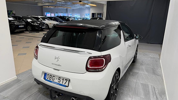 Citroen DS3 4 of 5