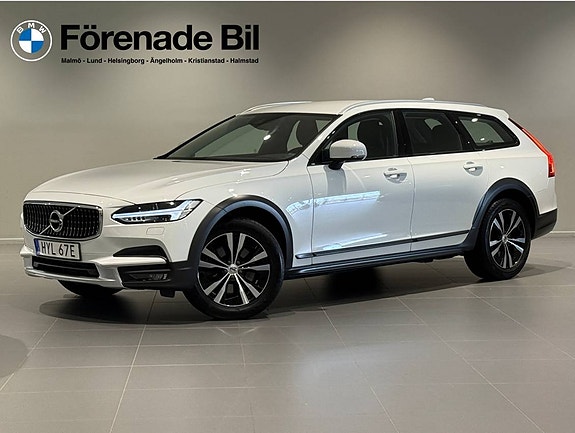Volvo V90 Cross Country