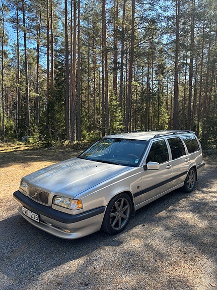 Volvo 850 3 of 8