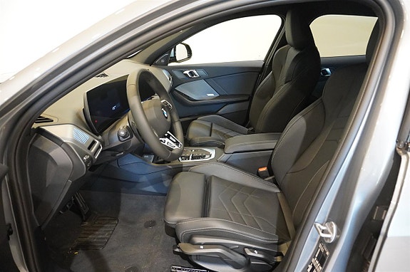 BMW 120 12 of 13