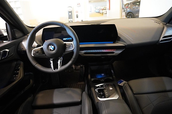 BMW 120 11 of 13
