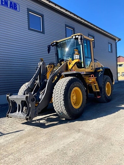 Volvo L 60 H 2 of 6