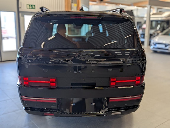 Hyundai Santa Fe 4 of 11