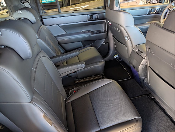 Hyundai Santa Fe 10 of 11
