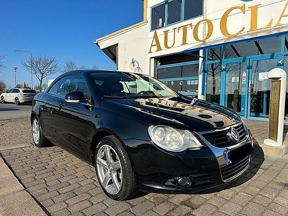 Volkswagen Eos 2 of 9