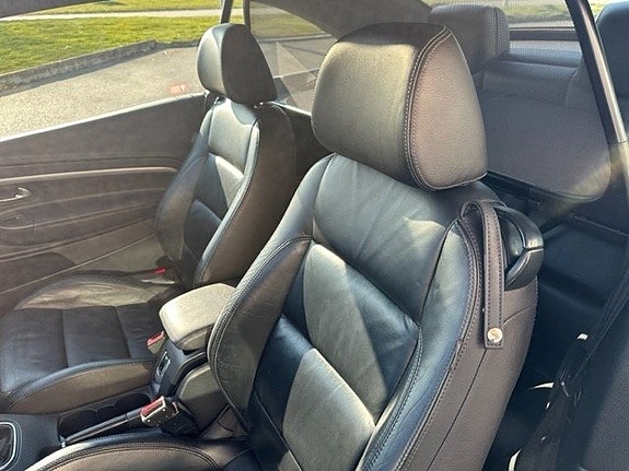 Volkswagen Eos 9 of 9