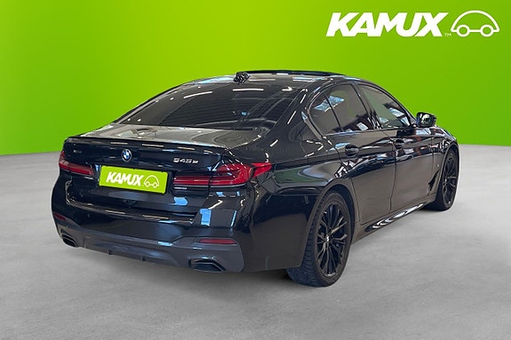 BMW 545e 4 of 5