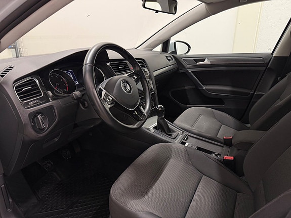 Volkswagen Golf VII 6 of 14