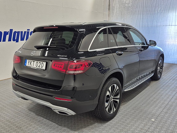 Mercedes-Benz GLC300 de 4 of 5