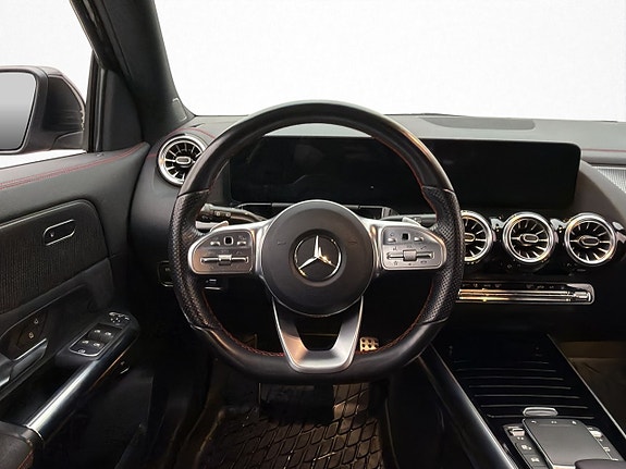 Mercedes-Benz EQA250 15 of 30